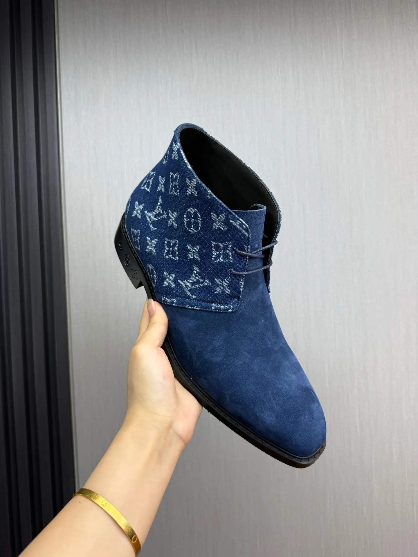 Men's shoes 💰760💰 LV. - Men's business casual leather shoes, top quality cow products. 1:1 shipment ⬆️Luxury and noble 👞All imported original brand leather materials, just to create a more comfortable wearing experience, upper: original cowhide ➕Imported full cow lining, original outsole ✔️16-45 (38.45 non-returnable)